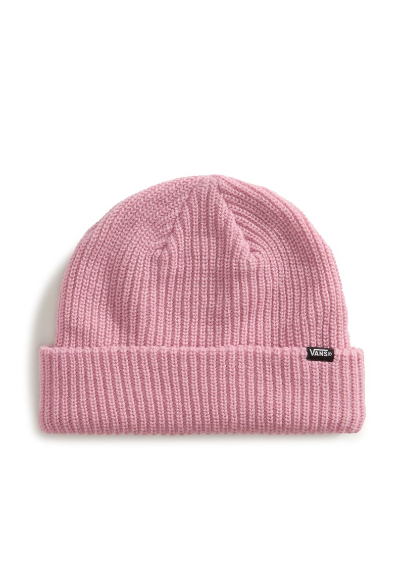 Berretto a costine rosa con risvolto e piccolo tag con logo Vans nero su sfondo bianco.