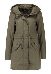 Olivgrön isolerad jacka med huva, dragsko i midjan och två fickor med dragkedja. Tillverkad av ett slätt tyg med framknäppning och dragkedja.