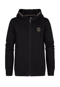Sudadera con capucha negra con cremallera, con un parche de logo en el pecho, bolsillos frontales y cordones ajustables en la capucha. Textura de tela suave.