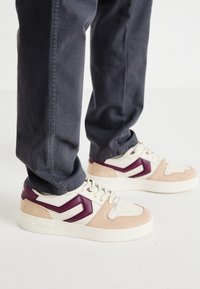 GLIDE - Sneaker low - beige