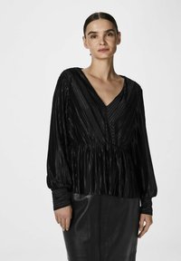 YAS YASSTORMA - Bluse - black