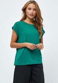 PC6071 - Rosalinda Malucca T-Shirt - Gardenia