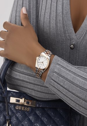 Guess ALICE - Relógio - tone