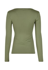 Langärmliges Oberteil in Olivgrün, aus weichem, dehnbarem Stoff gefertigt. Verfügt über einen runden Ausschnitt und eine taillierte Silhouette ohne Muster.