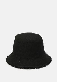 Schwarze Bucket-Hat aus Denim-Stoff, mit einem fransigen Rand und einer strukturierten Krone. Schlichtes Design mit einer strukturierten Oberfläche.