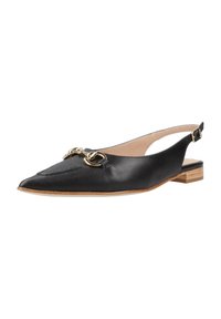 Scarpa flat slingback in pelle nera con punta affusolata, dettagli in metallo dorato e un piccolo tacco a blocco. Presenta cuciture decorative sulla parte superiore.