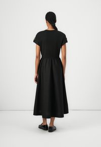 Tommy Hilfiger MODERN CODY MIDI MIX  - Freizeitkleid - black