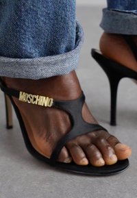MOSCHINO DONNA - Kõrge kontsaga sandaalid - nero