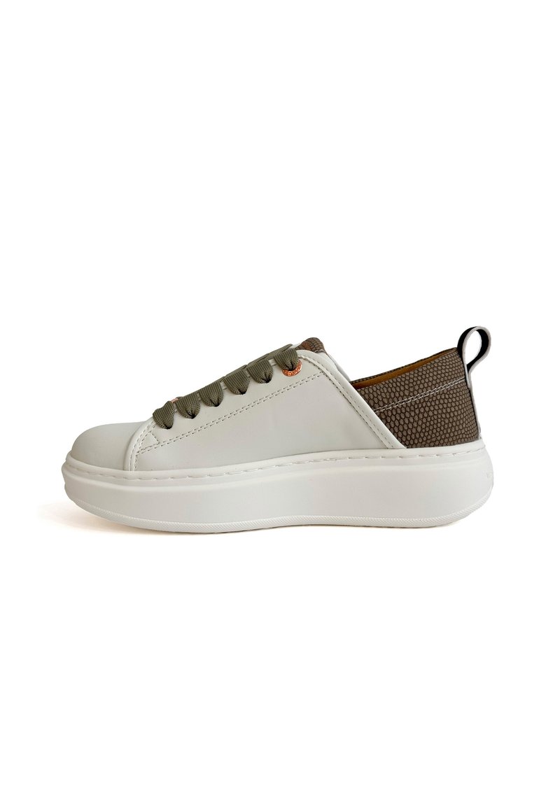 ALEXANDER SMITH ACBC WEMBLEY - Sneakers basse - white green
