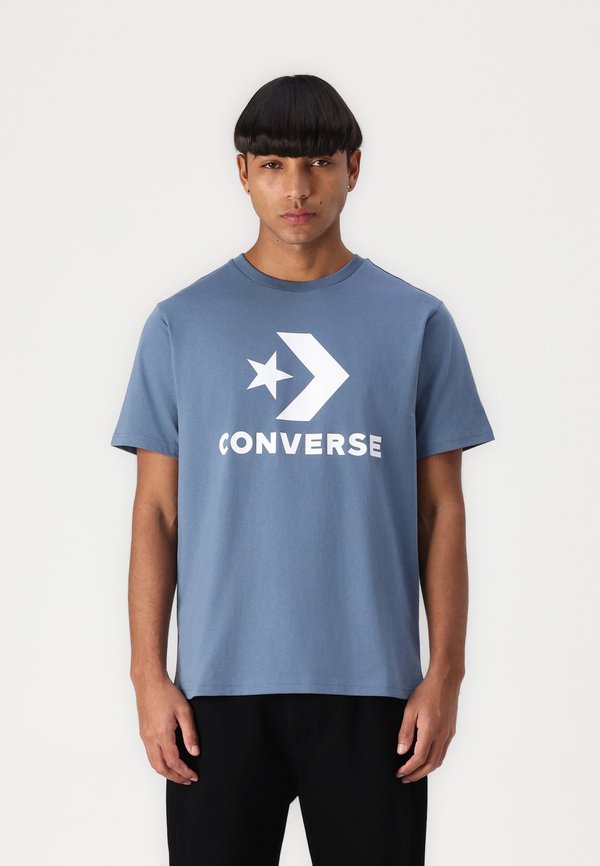 CONVERSE GO-TO STAR CHEVRON LOGO  STANDAD FIT UNISEX - Print T-shirt