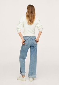 Mango Sweter