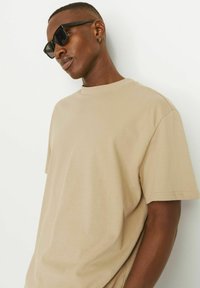 Jack & Jones PREMIUM JPRBLAHARVEY TEE UNISEX - Camiseta básica - travertine