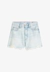 DISTRESSED HIGH RISE WIDE LEG DENIM SHORTS - Τζιν σορτς - light blue denim