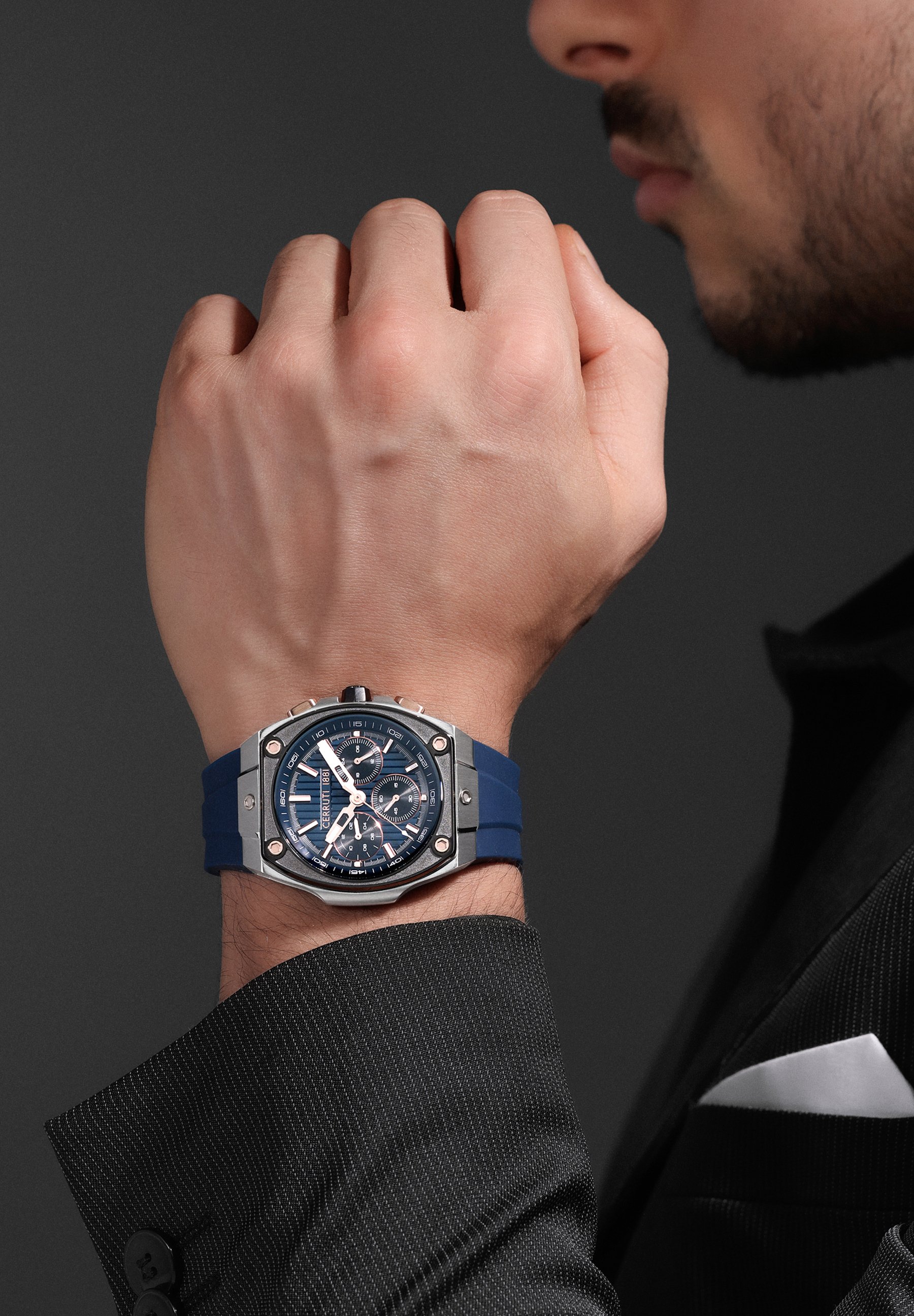 Orologio da Polso Sportivo Megir 2211 di Alta Qualità, Analogico al Quarzo con Cinturino in Silicone, Cronografo Originale da Uomo