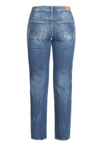 Jeans in denim blu con una vestibilità dritta, caratterizzati da tasche posteriori con cuciture decorative e un'etichetta in pelle beige alla vita.