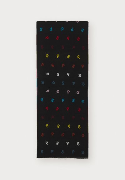 Schwarzer Schal mit wiederholten, mehrfarbigen "P"-Mustern in Rot, Gelb, Blau, Pink und Weiß. Weicher Stoff mit fransigen Kanten.