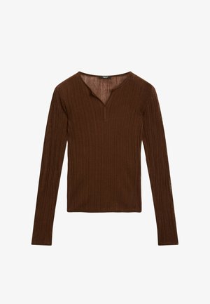 Braunes, langärmliges Oberteil mit gerippter Textur, V-Ausschnitt und semi-f fitted Silhouette. Mit dezenten vertikalen Linien für zusätzlichen Detail.