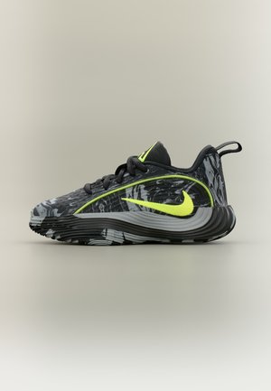 Nike Performance GIANNIS IMMORTALITY 5 UNISEX - Chaussures de basket - black/volt/light smoke grey
