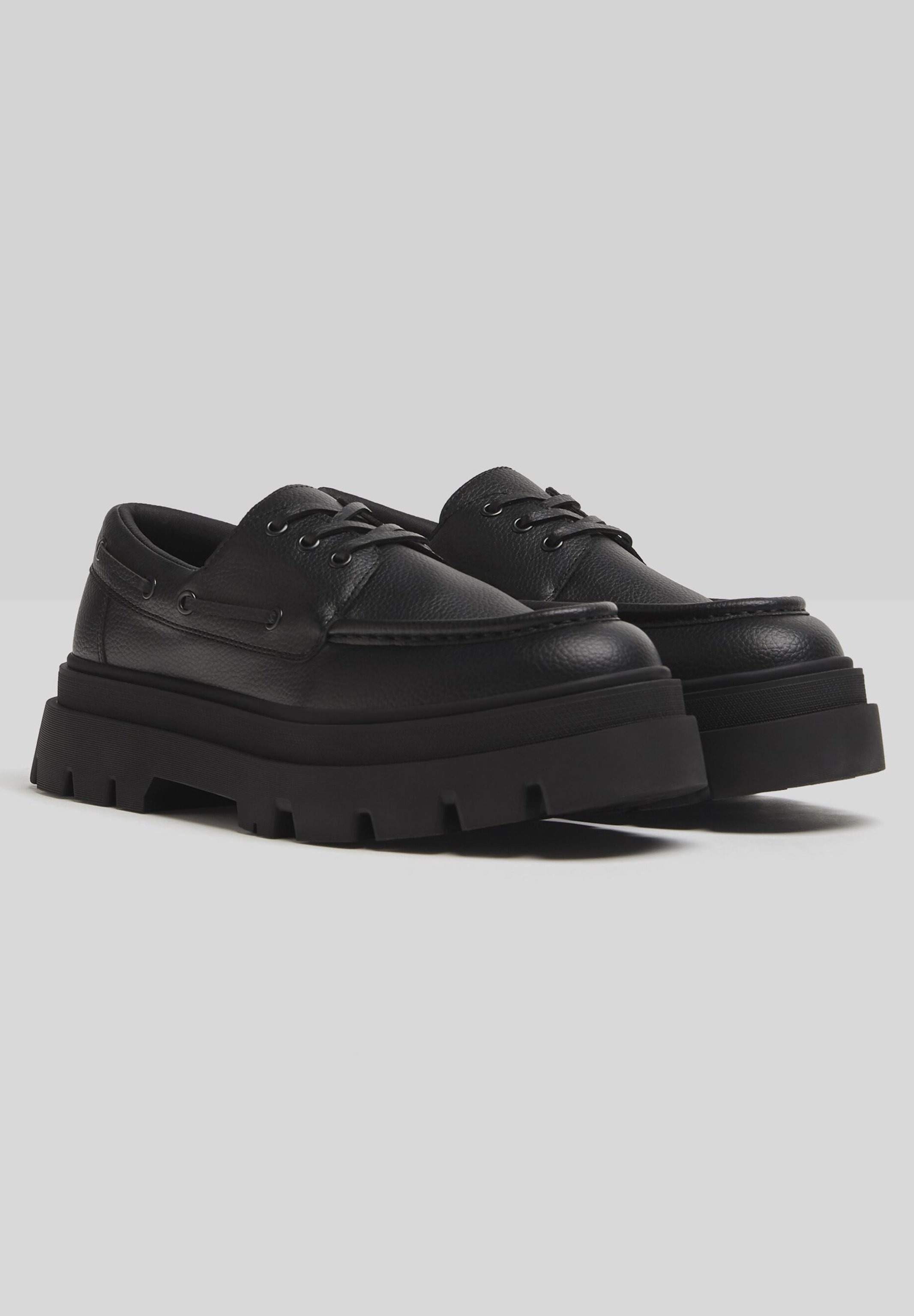 derbies bershka