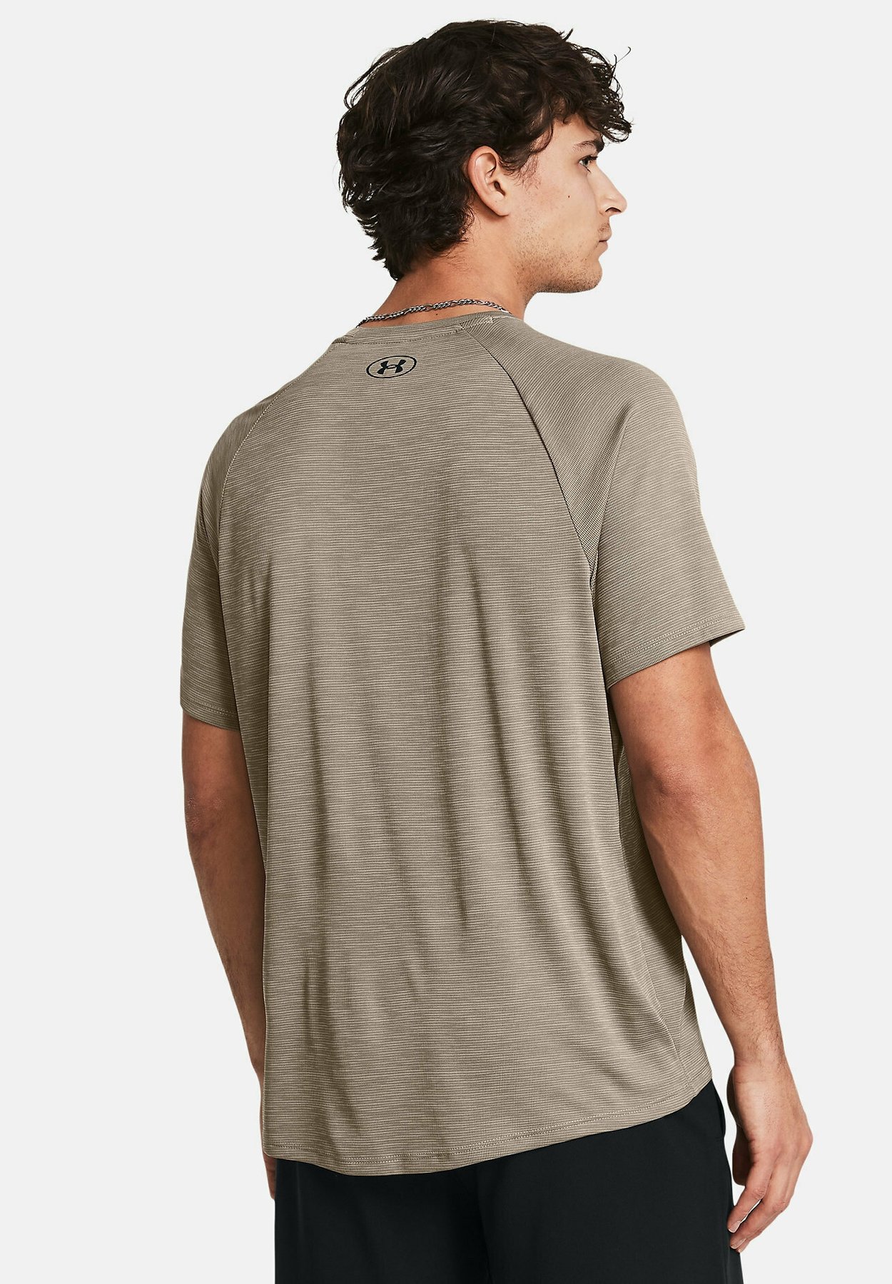 TECH TEXTURED