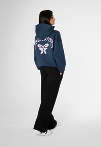 FELICIOUS OVERSIZE - Mikina s kapucňou - stone blue