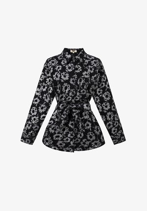 Zwart shirt met zilverkleurig bloemmotief, lange mouwen, kraag en een gestrikte taille voor vormgeving. Gestructureerde stof met knoopsluiting.