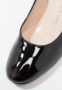 Peter Kaiser Escarpins - black