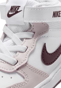 Nike Sportswear COURT BOROUGH MID 2 - Visoke tenisice - white burgundy crush platinum violet