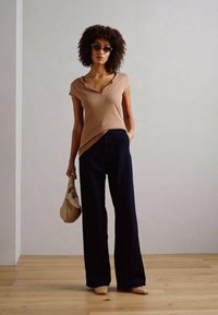 Mos Mosh T-shirt basic - cinnamon swirl