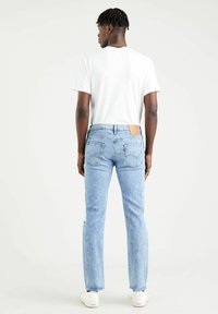 Levi's® Vaqueros tapered - harvest gold sorbtek