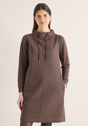 IN UNIFARBE - Robe en jersey - beige