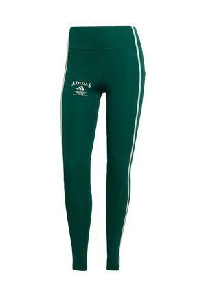 Grønne treningsleggings med glatt tekstur, høy midje og hvite sidestiper. Har "ADIDAS"-logo og tekst "TRAINING CLUB".