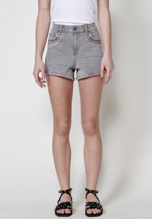 Koroshi EMBROIDERED BORDER POCKET  - Džinsiniai šortai - denim gris grey denim