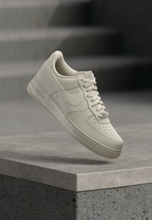 Nike Sportswear, - Sneakersy niskie