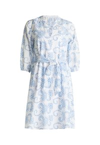 Abito bianco con motivo floreale paisley blu, caratterizzato da un collo a V, maniche a tre quarti e una cintura legata in vita.