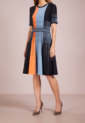 Robe pull - dark blue