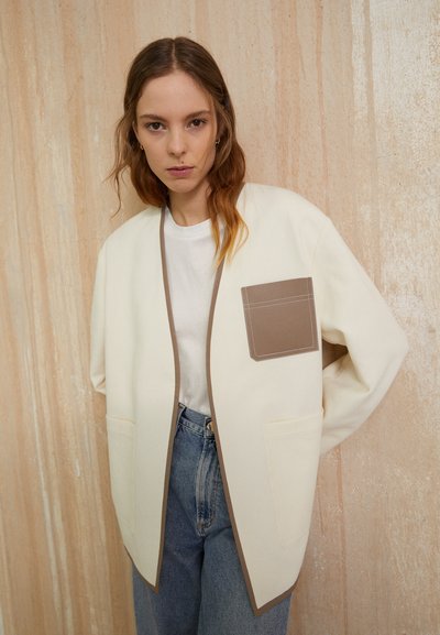 Bally Casaco curto - bone