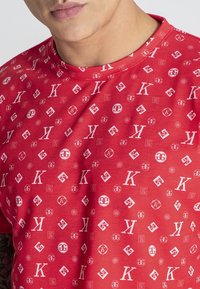 Gianni Kavanagh MANIA TEE - Triko s potiskem - red