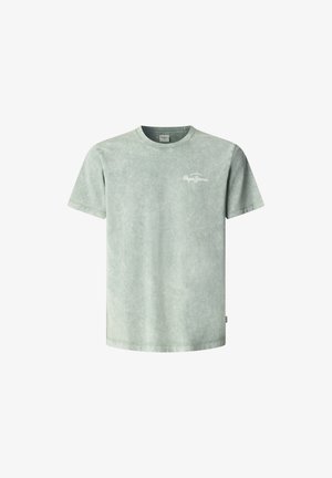 Camiseta de manga corta en verde menta hecha de algodón suave, con cuello redondo y un pequeño logo blanco en el pecho con una textura desgastada.