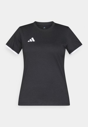 Fekete rövid ujjú sportpóló, fehér díszítésekkel az ujjak szegélyén és egy fehér logóval bal felső oldalon.