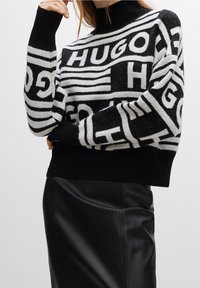 HUGO Trui - black