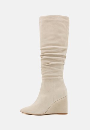 Botas de tacón - beige