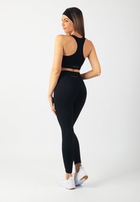 Carlheim Legíny – nohavice - black