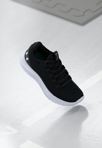Under Armour DYNAMIC 2 - Training shoe - black/anthracite/white