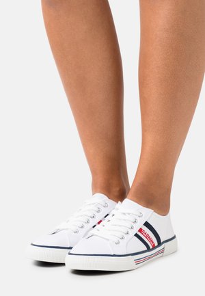 Tenisky - white