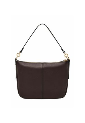 Sac à bandoulière en cuir brun foncé texturé avec fermeture éclair et détails d'anneaux dorés, bandoulière noire réglable, et couture verticale au centre.