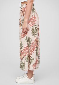 Cloud 5ive LONGFORM MIT ALLOVER BLÄTTER PRINT - Maksiseelik - white