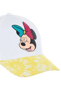 Cappello da baseball bianco con una grafica colorata e scintillante di Minnie Mouse. La visiera presenta un motivo tie-dye giallo. Costruzione in tessuto morbido.