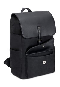 Svart ryggsäck i läder och kanvas, med ett topplock, framficka med knappstängning och justerbara remmar. Modern design.
