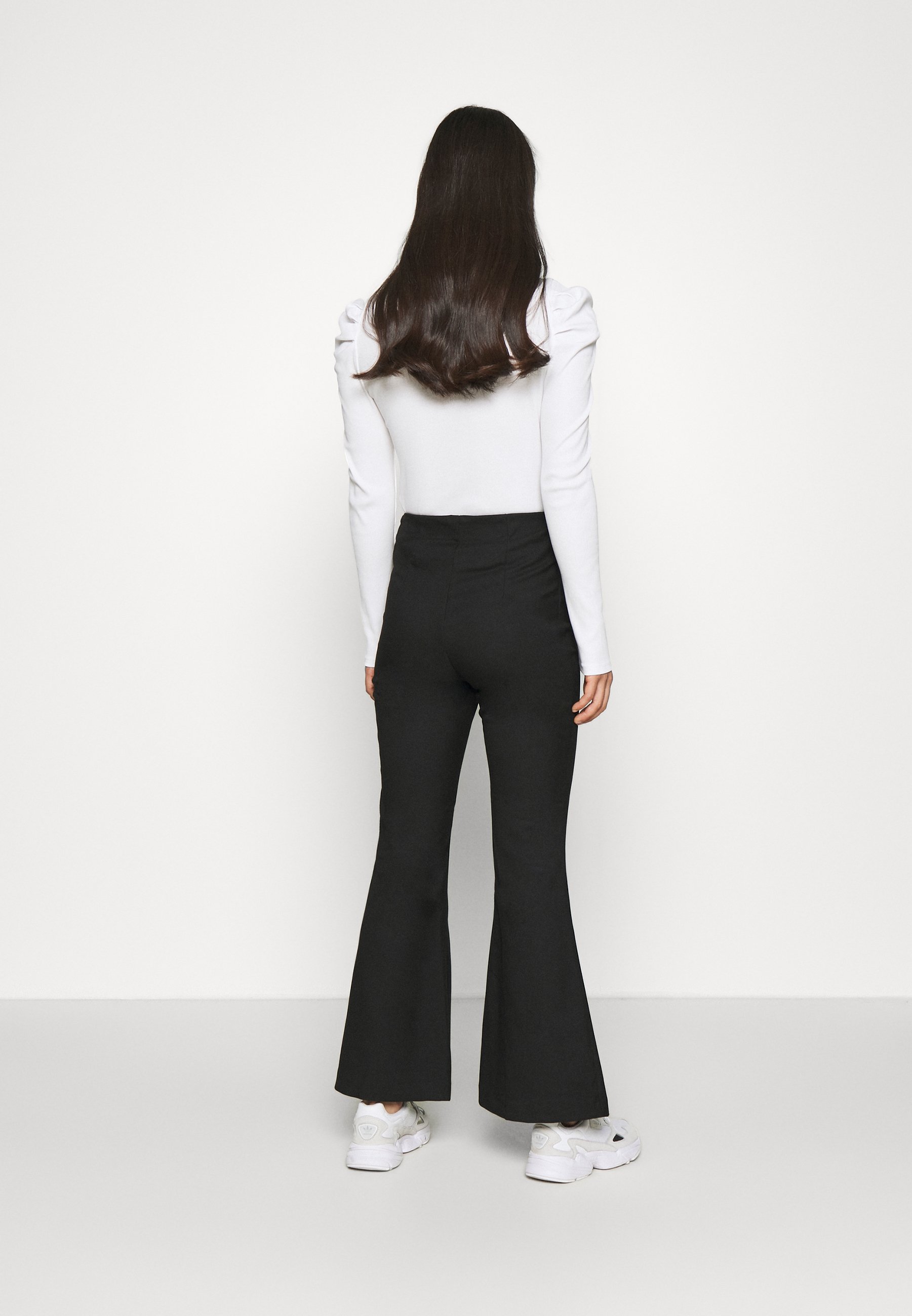 Monki FIONA - Kelnės - black/juoda 